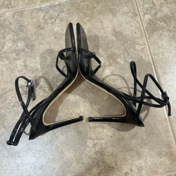 Calvin Klein Elegant Black Strappy Heels - Picture 5 of 8